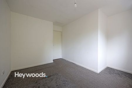 2 bed end of terrace house to rent in Salisbury Close, Madeley - Photo 5