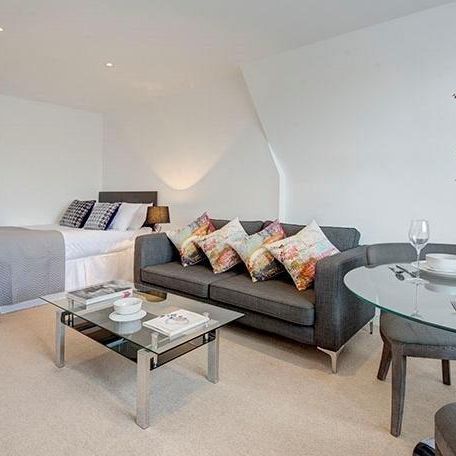 Studio to rent - Photo 1