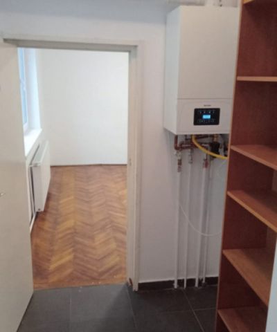 Casa cu 2 camere, suprafata de 70 mp, in zona Grivitei - Fotografie 5