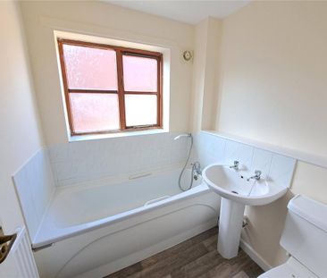 1 bedroom flat to rent - Photo 6