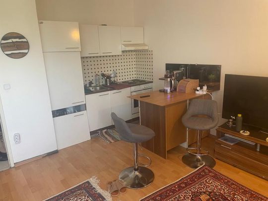 Urbanes Single-Glück in Linz-Urfahr: Gemütliche 1-Zimmer-Wohnung mit All-In-Miete! - Foto 1