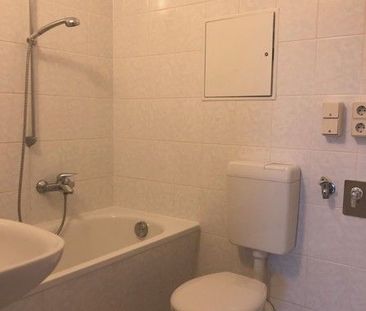 Frisch Renoviert! 3-Zimmer Wohnung - Photo 1