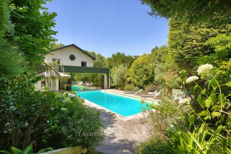 Bougival - Belle propriété avec piscine. - Photo 4