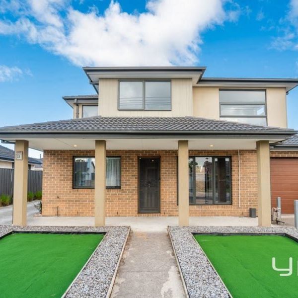 1/25 Meredith Street, BROADMEADOWS - Photo 1