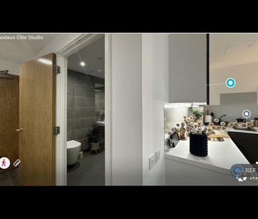 Studio to rent - Photo 6