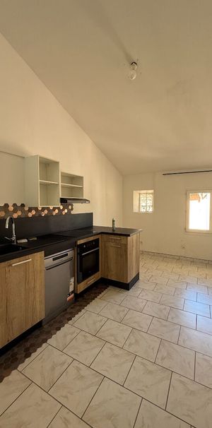 Location Appartement 1 pièce 27m² - Photo 1