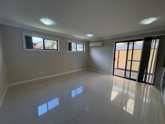 Modern 2-Bedroom Granny Flat in Prime St Marys Location - Photo 1