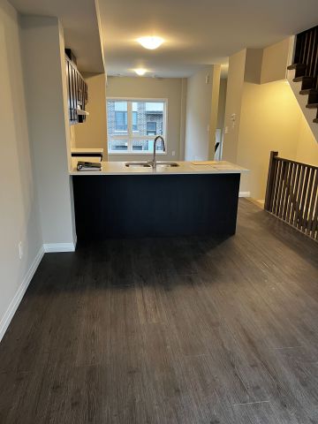 For Lease - 720 Grey Street Unit# 56, Brantford, Ontario - Photo 2