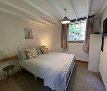 2 bedroom link detached house to rent - Photo 4