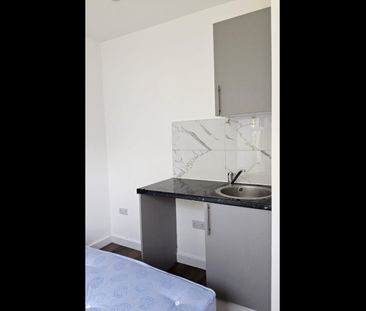 Studio Flat, Marsala Road, SE13 - Photo 3
