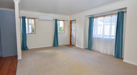 Tidy two bedroom home - Photo 4