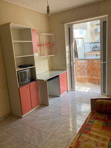 Studio/Γκαρσονιέρα για ενοικίαση Πειραιάς - Κέντρο (Κέντρο - Λιμάνι) - Φωτογραφία 2