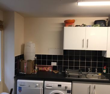 Room in a Shared Flat, Baldwin Lofts, BS1 - Photo 1