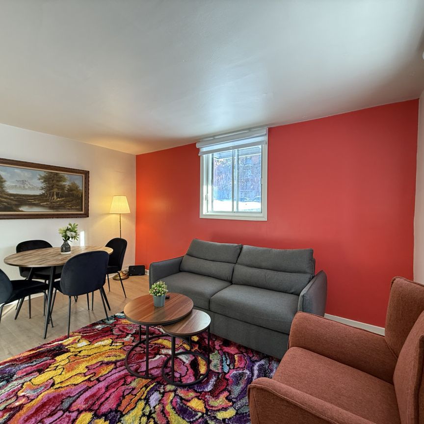 3005 Avenue Barclay, #1 - Photo 1