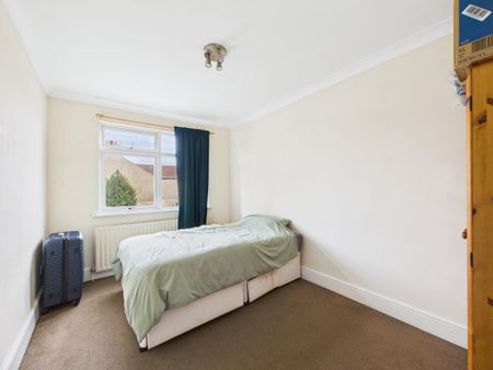 4 bedroom flat to rent - Photo 5