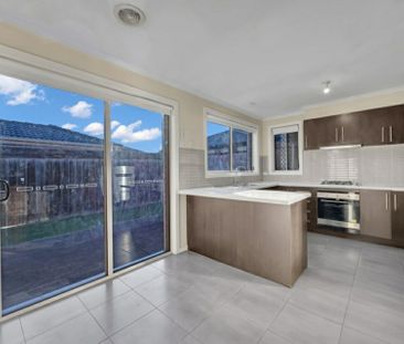 1/20 Whitehouse Avenue, Truganina VIC - Photo 6