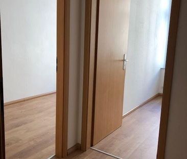 Schöne 4 Zimmerwohnung mit EBK in bester Lage! - Foto 1