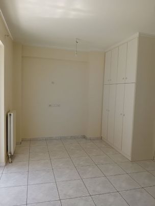 Studio/Γκαρσονιέρα για ενοικίαση - Πάτρα, - Photo 1