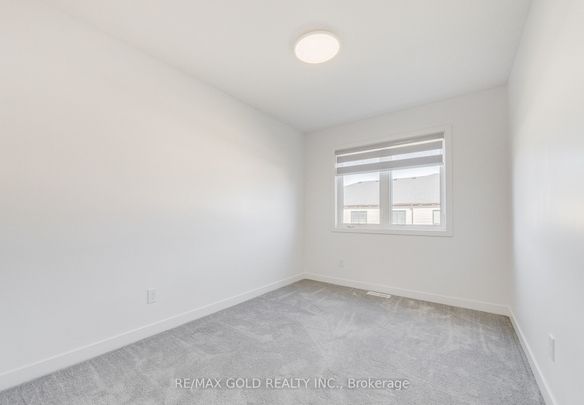 For Lease - 16 Roper Place, Kitchener, Ontario - Photo 1