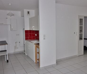 Location Appartement 2 pièces 45m² - Photo 5