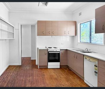 Space That Delivers - Photo 3