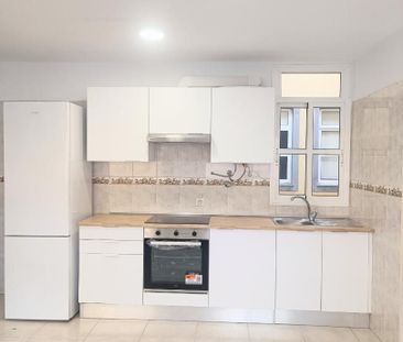 Piso de alquiler en Calle Santa Isabel, 10, Cabo Blanco - Photo 1