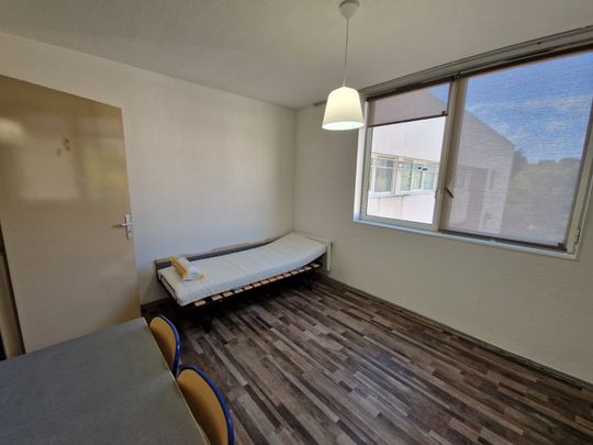 CENTRAL FAC - Studio meublé idéal étudiant refait à neuf - Photo 1