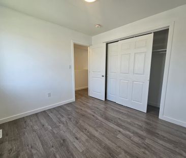 For Lease - 122 Highriver Trail Unit# 36, Welland, Ontario - Photo 2