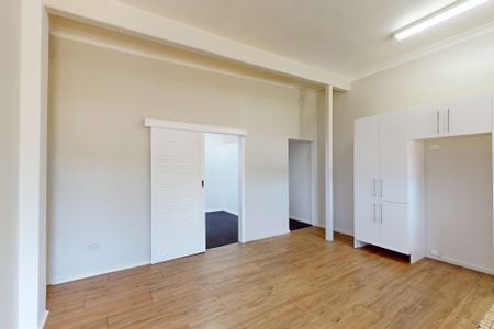 318 Sandgate Road, Shortland NSW 2307 - Photo 4