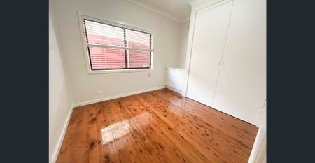 Cozy Home in Shoal Bay! - Photo 5