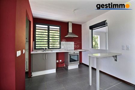 Location Appartement 3 pièces 61m² CAYENNE 97300 - Photo 4
