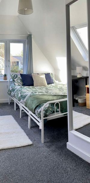 Stunning double rooms in an ideal location! - Photo 1