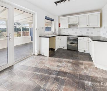 2 bedroom semi-detached house to rent - Photo 1