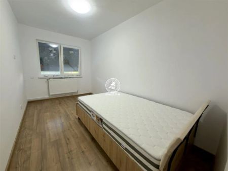 Apartament 3 camere, Dispecer, etaj intermediar - Photo 5