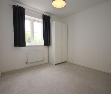 3 bedroom End Terraced to let - Photo 6