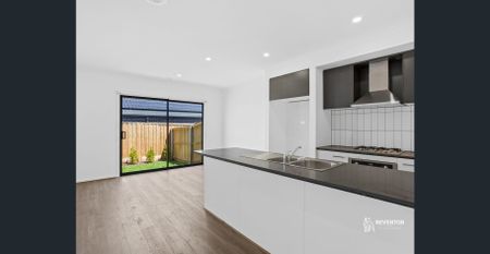 Brand New Modern Family Home in Bonnie Brook! - Photo 4