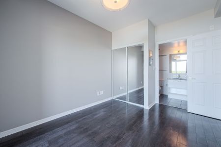 For Lease - 120 Dallimore Circle Unit# 902, Toronto, Ontario - Photo 4