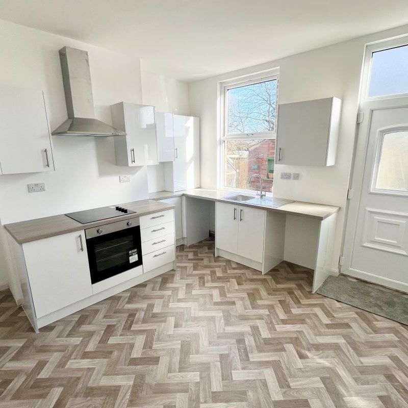 Aberford Road - Photo 1