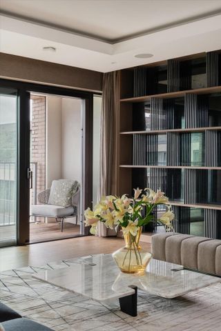 4 bedroom flat to rent - Photo 2