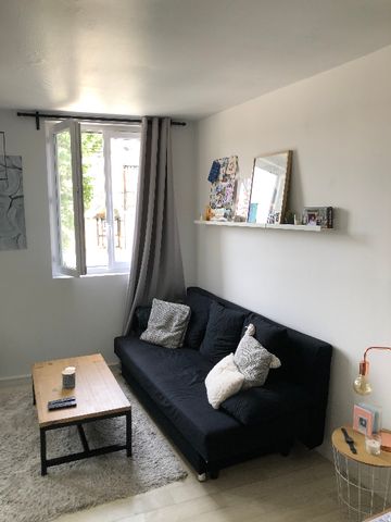 Location Appartement 2 pièces 35m² - Photo 3