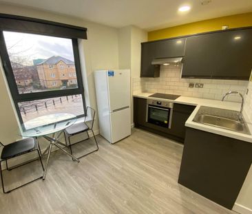 Studio to rent - Photo 4