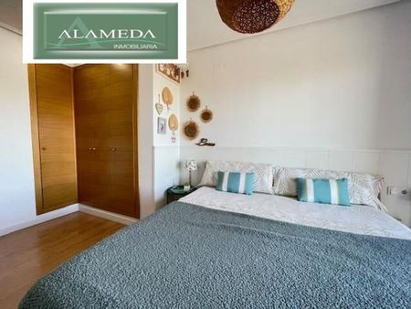 3 room luxury Flat for rent in Valencia, Spain - Photo 3