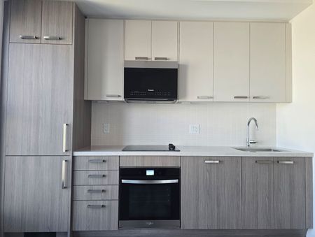 For Lease - 20 Soudan Avenue Unit# 3102, Toronto, Ontario - Photo 4