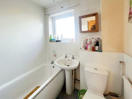 1 bedroom property to rent Burrell Road, Ipswich, Suffolk, IP2 - Photo 4