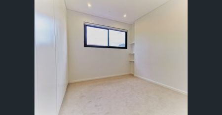 Modern 2-bedroom apartment - Photo 2