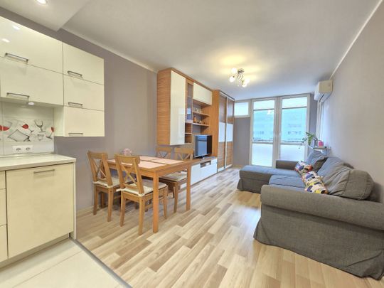 Warszawa, Aleja Jana Pawła II - Photo 1