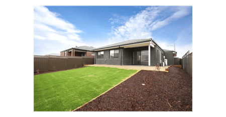 Spacious & Modern Family Home in Prime Cobblebank Location - Photo 2