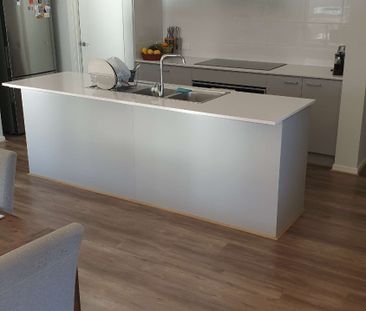 Thornhill Park - Photo 1