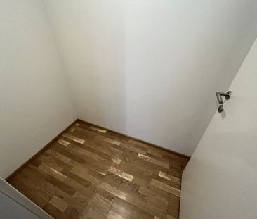 Geräumige 2-Zimmer-Wohnung mit zwei Balkonen - Photo 2