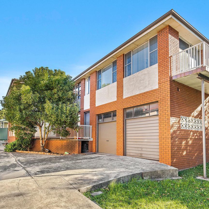 2/44 Bridge Street, Coniston NSW 2500, Coniston - Photo 1